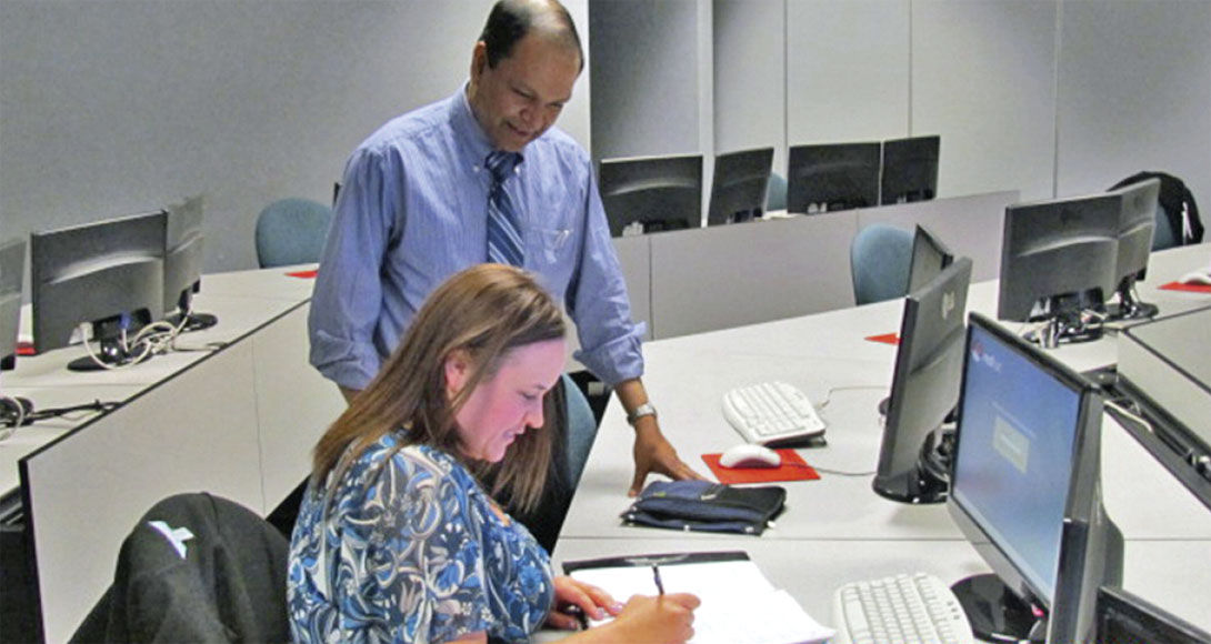 Lee Anne Hall and John Fernando in the EXPT lab.