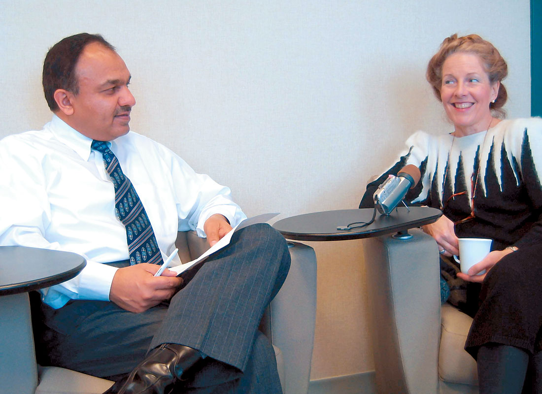 Satinder (left) and Heloise Lynn (right)