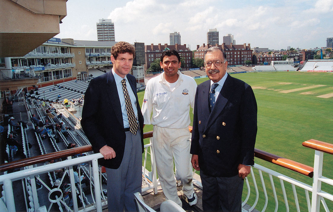 Saqlain Mushtag of Pakistan and Surrey at the Oval cricket ground in London with his Excellency Mr. Mian Riaz Samee, High Commissioner of Pakistan and Dave Paterson
